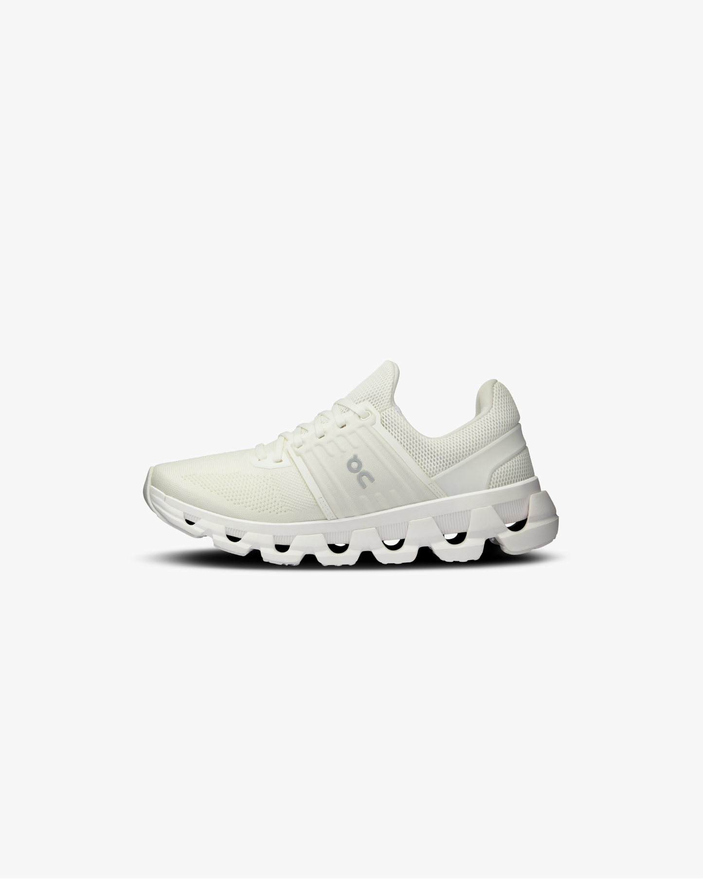 On Running Cloudswift 3 AD All White