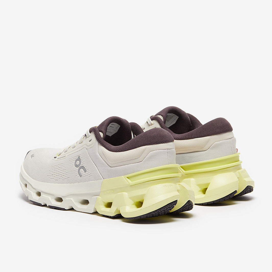 On Womens Cloudflyer 5