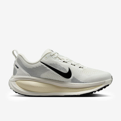 Nike Womens Vomero 18
