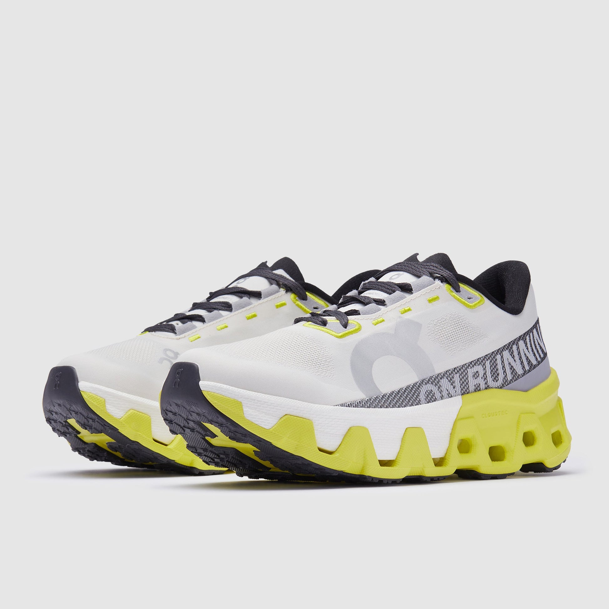 On Womens Cloudmonster Hyper