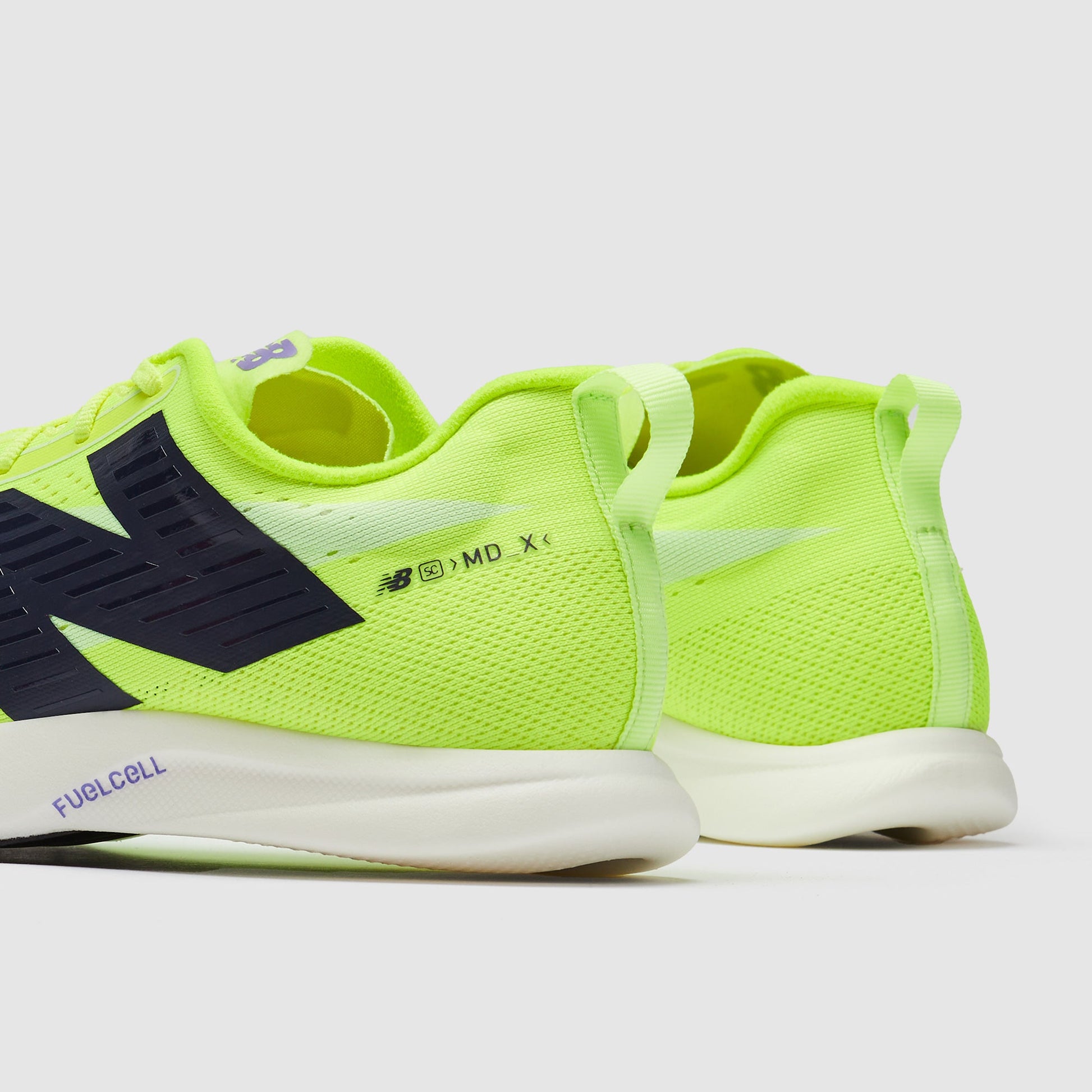New Balance FuelCell Supercomp MD-X