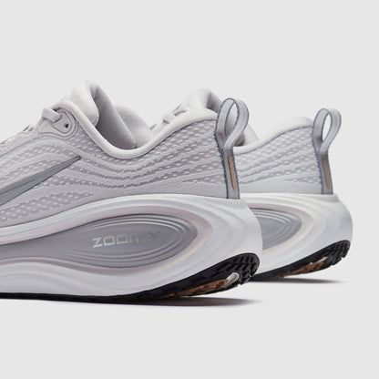Nike Womens Vomero Plus