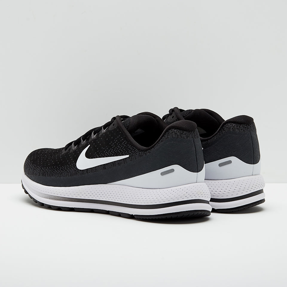 Nike Air Zoom Vomero 13 - Black/White - Black/White