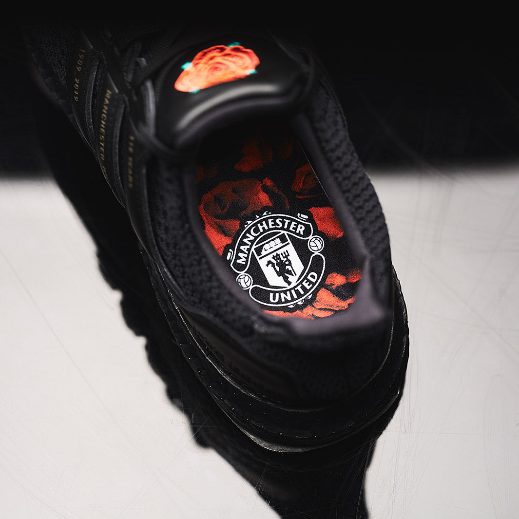 adidas Ultraboost OG Man Utd Ltd Edition