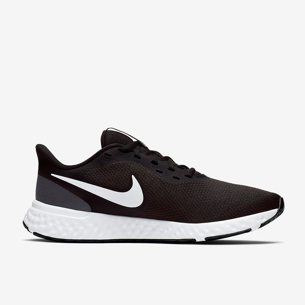 Nike Womens Revolution 5