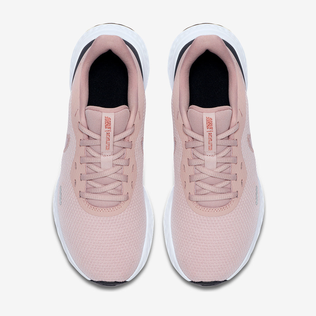 Nike Womens Revolution 5