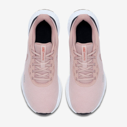 Nike Womens Revolution 5