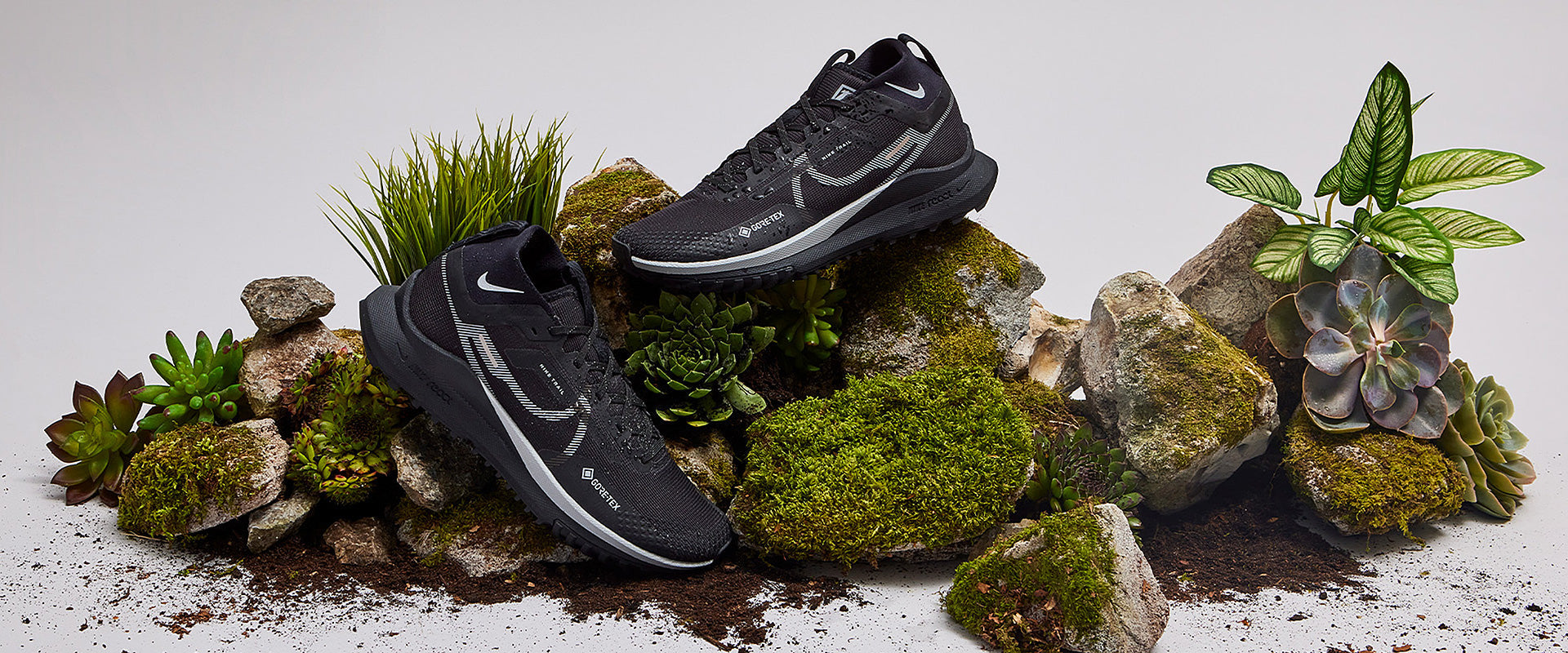Nike Pegasus Trail 4 GORE-TEX - Black/Wolf Grey