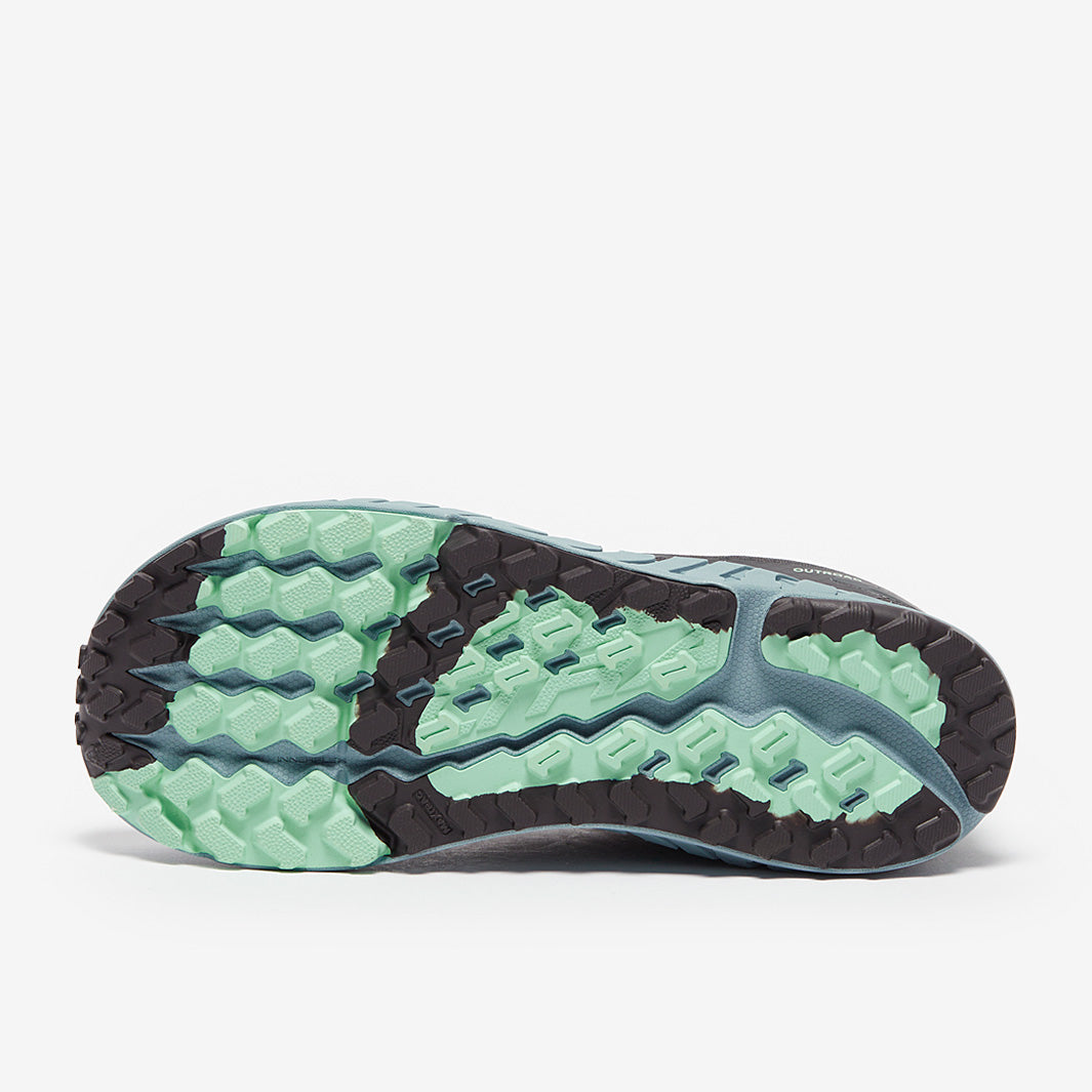 Altra Outroad