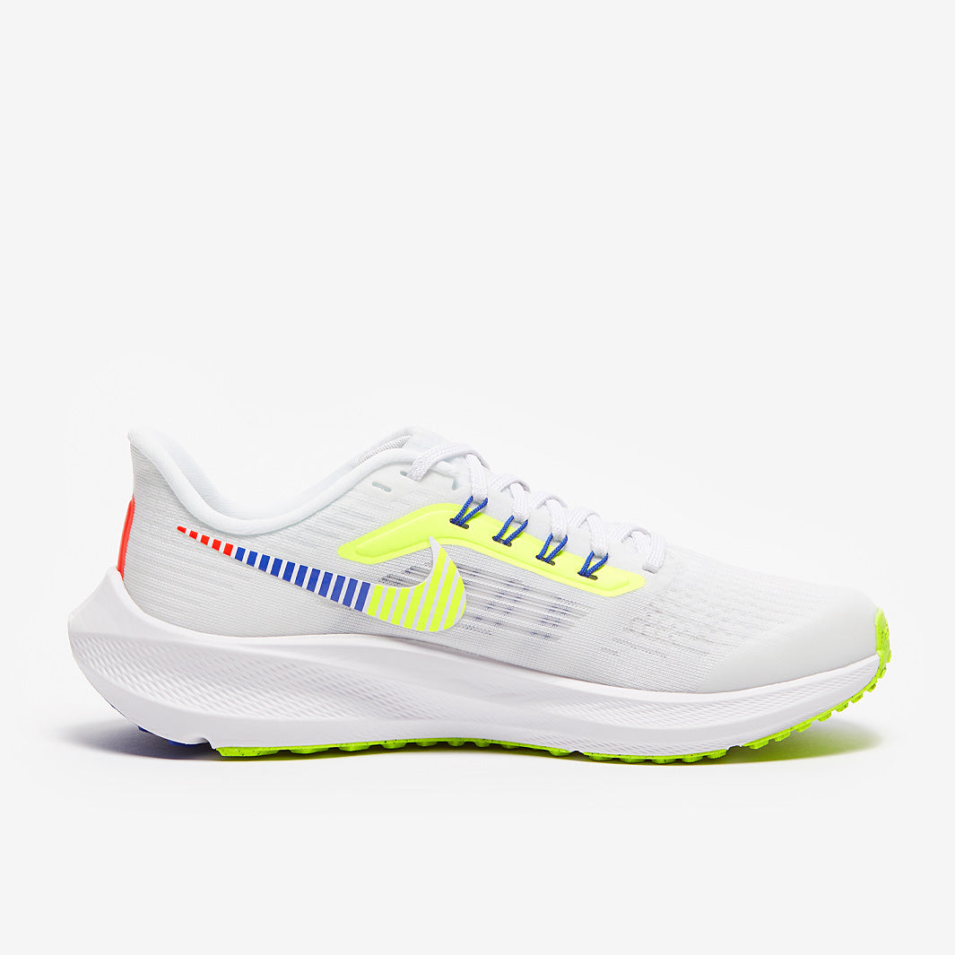 Nike Boys Air Zoom Pegasus 39 - White/Black-Volt