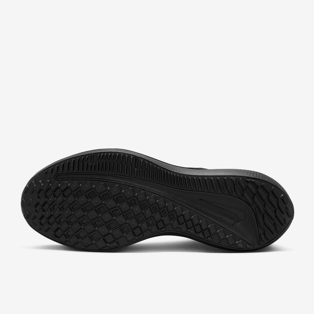 Nike Winflo 10 - Black/Black-Black