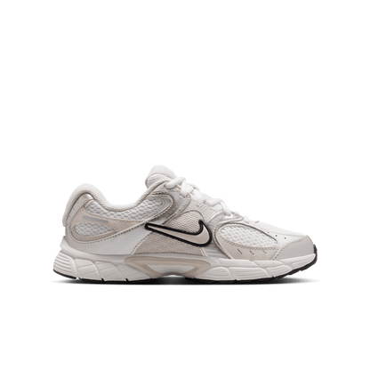Big Kids' Nike V5 RNR "Summit White Light Orewood Brown"