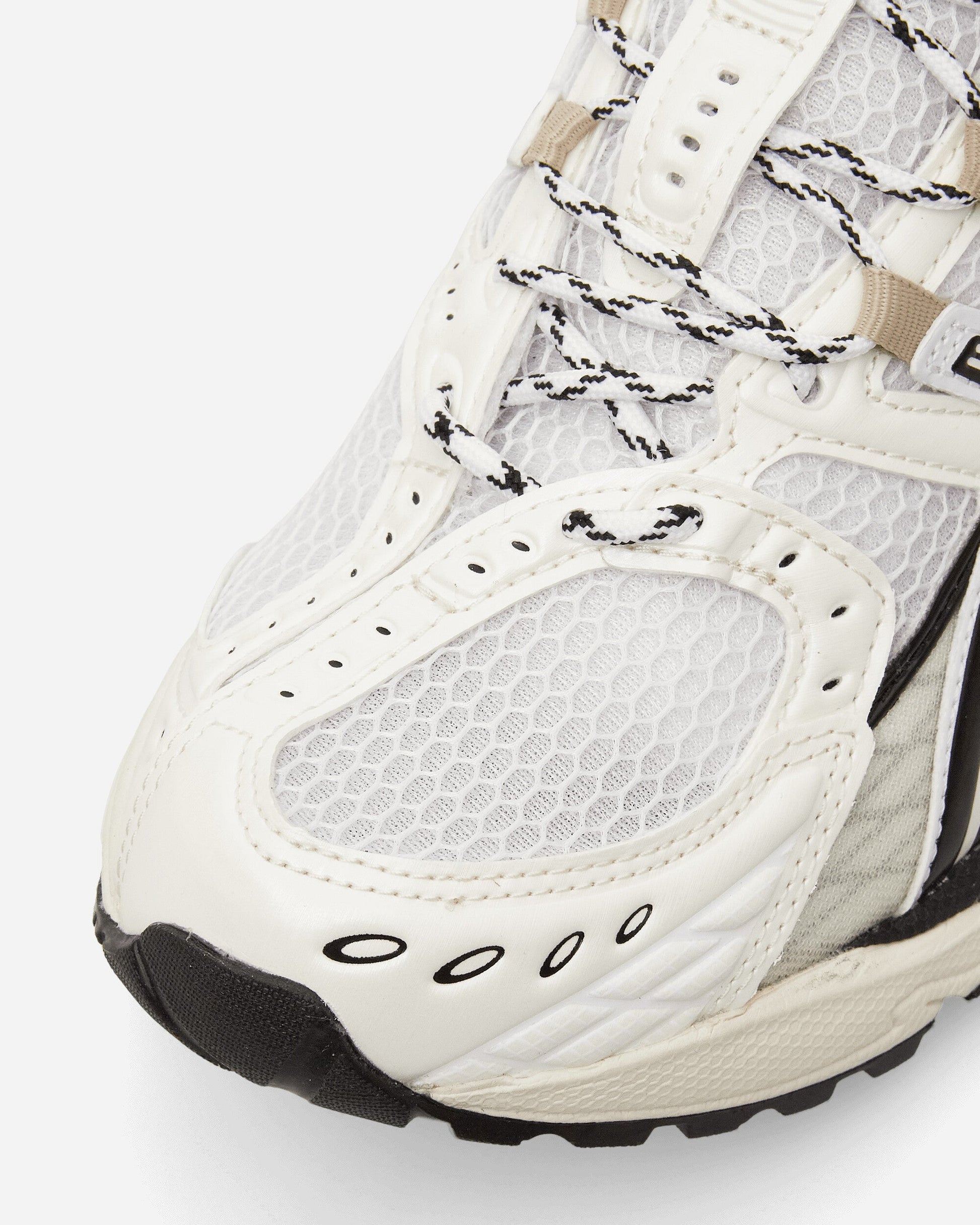 GEL-Nimbus 10.1 Sneakers White / Ivory