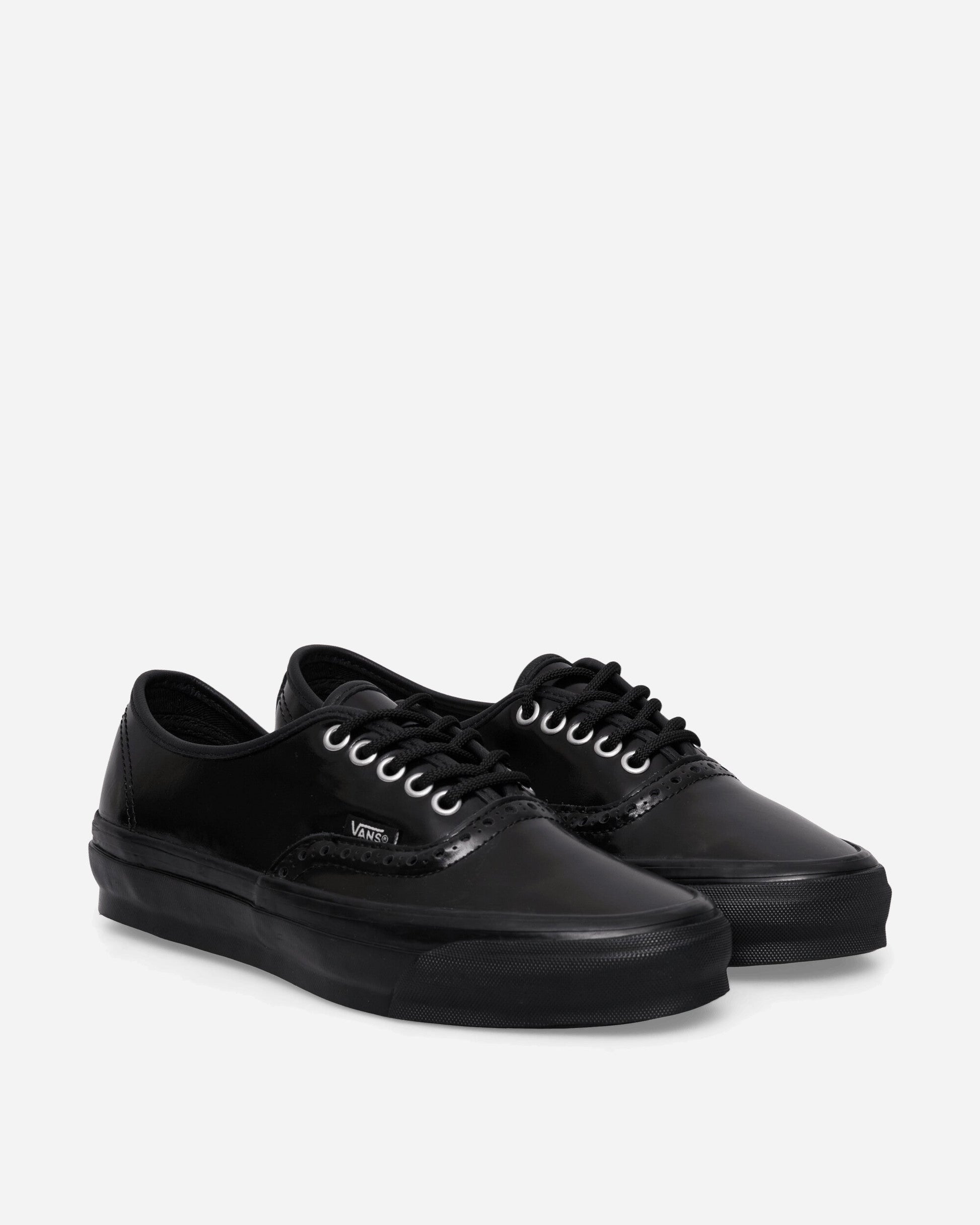 Authentic 44 Siped Vibram Sneakers Black