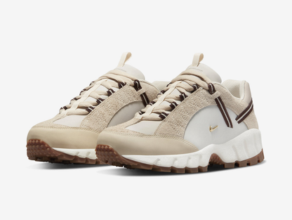 Nike Air Humara LX Jacquemus Light Bone Gold (W)
