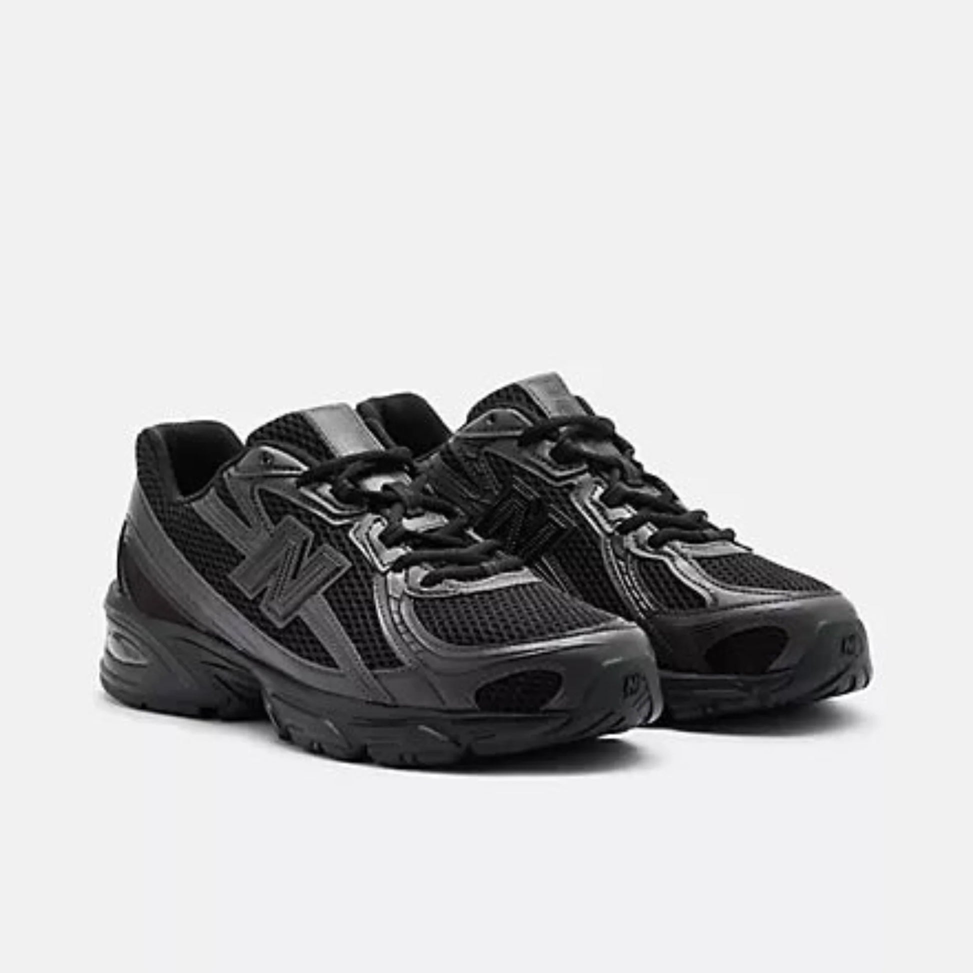 Men's/Women's New Balance 740 "Black Cement"